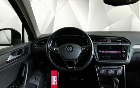 Volkswagen Tiguan II, 2020 год, 2 540 000 рублей, 15 фотография