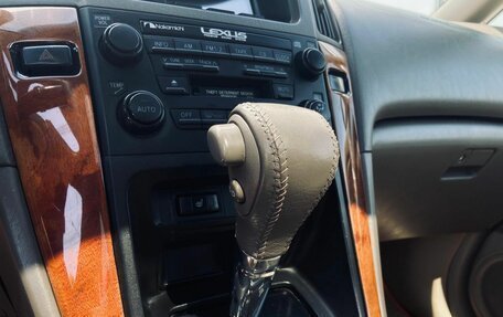 Lexus RX IV рестайлинг, 2000 год, 855 000 рублей, 13 фотография