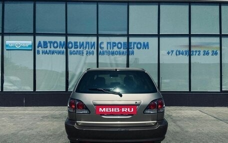 Lexus RX IV рестайлинг, 2000 год, 855 000 рублей, 4 фотография