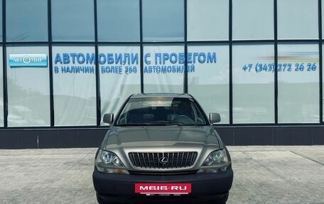 Lexus RX IV рестайлинг, 2000 год, 855 000 рублей, 8 фотография