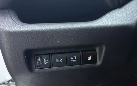 Toyota RAV4, 2022 год, 2 650 000 рублей, 7 фотография