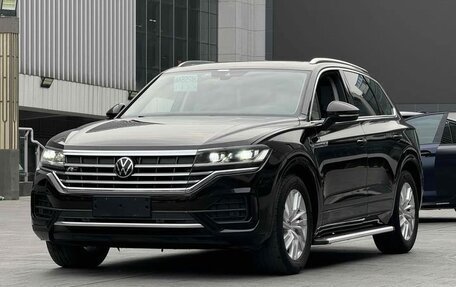 Volkswagen Touareg III, 2021 год, 3 740 000 рублей, 3 фотография