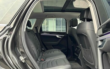 Volkswagen Touareg III, 2021 год, 3 740 000 рублей, 15 фотография