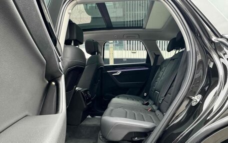Volkswagen Touareg III, 2021 год, 3 740 000 рублей, 13 фотография