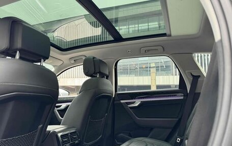 Volkswagen Touareg III, 2021 год, 3 740 000 рублей, 14 фотография