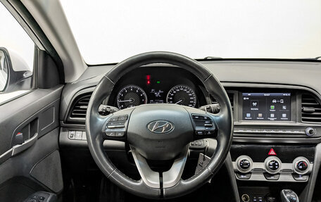 Hyundai Elantra VI рестайлинг, 2020 год, 1 920 000 рублей, 21 фотография
