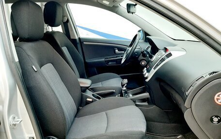 KIA cee'd I рестайлинг, 2010 год, 680 000 рублей, 11 фотография