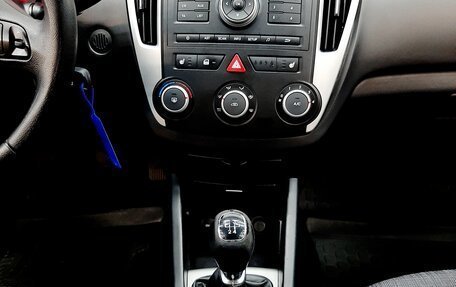 KIA cee'd I рестайлинг, 2010 год, 680 000 рублей, 15 фотография