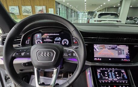 Audi Q8 I, 2021 год, 7 050 000 рублей, 9 фотография