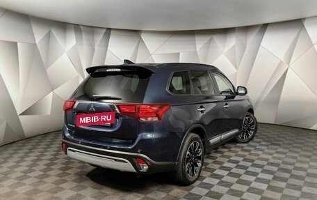 Mitsubishi Outlander III рестайлинг 3, 2022 год, 2 397 000 рублей, 2 фотография