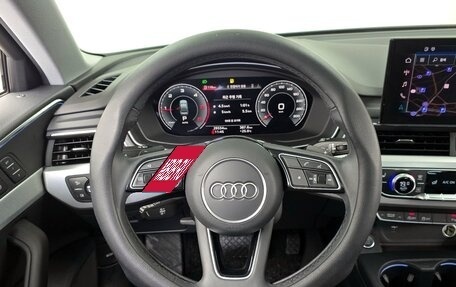Audi A4, 2021 год, 3 100 000 рублей, 15 фотография