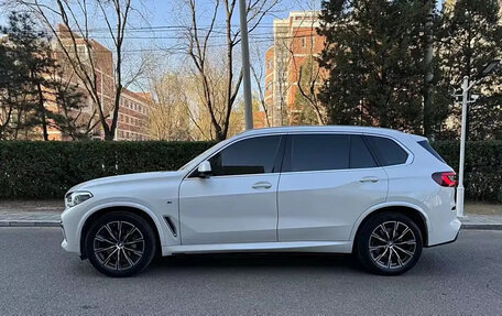 BMW X5, 2022 год, 6 050 000 рублей, 3 фотография
