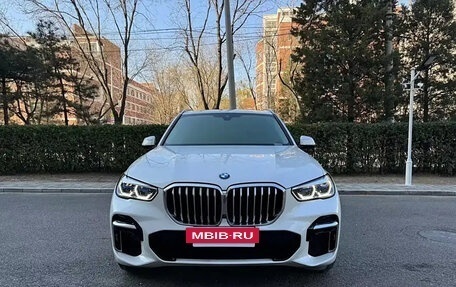 BMW X5, 2022 год, 6 050 000 рублей, 2 фотография