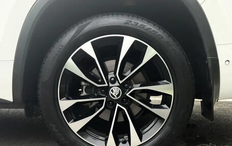 Skoda Kodiaq I, 2022 год, 2 800 000 рублей, 6 фотография