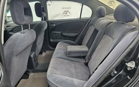 Toyota Avensis III рестайлинг, 2001 год, 399 000 рублей, 10 фотография