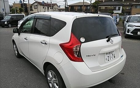 Nissan Note II рестайлинг, 2013 год, 600 000 рублей, 3 фотография