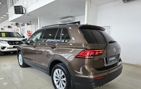 Volkswagen Tiguan II, 2019 год, 2 585 000 рублей, 7 фотография