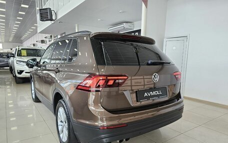 Volkswagen Tiguan II, 2019 год, 2 585 000 рублей, 8 фотография