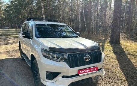 Toyota Land Cruiser Prado 150 рестайлинг 2, 2021 год, 4 005 123 рублей, 3 фотография