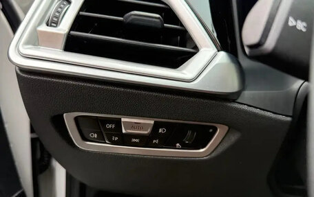 BMW 3 серия, 2020 год, 3 000 000 рублей, 6 фотография