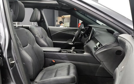 Lexus RX IV рестайлинг, 2024 год, 7 960 000 рублей, 11 фотография