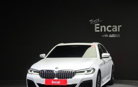 BMW 5 серия, 2022 год, 3 906 000 рублей, 2 фотография