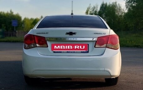 Chevrolet Cruze II, 2010 год, 880 000 рублей, 5 фотография