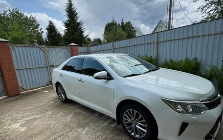 Toyota Camry, 2016 год, 2 300 000 рублей, 3 фотография