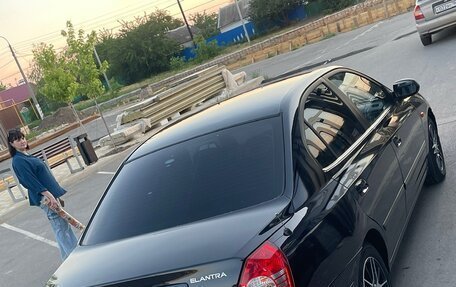 Hyundai Elantra III, 2009 год, 600 000 рублей, 2 фотография