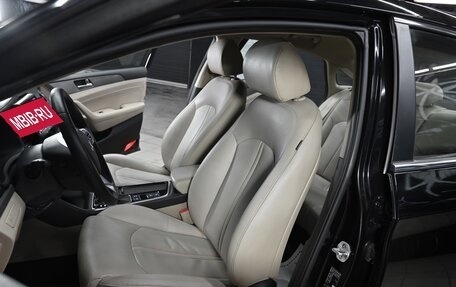 Hyundai Sonata VII, 2019 год, 1 695 000 рублей, 6 фотография