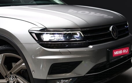 Volkswagen Tiguan II, 2017 год, 2 430 000 рублей, 10 фотография