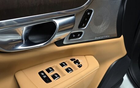 Volvo S90 II рестайлинг, 2021 год, 2 670 000 рублей, 6 фотография