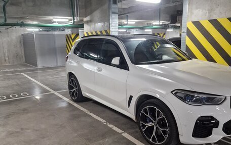 BMW X5, 2020 год, 9 500 000 рублей, 2 фотография