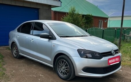 Volkswagen Polo VI (EU Market), 2011 год, 610 000 рублей, 2 фотография