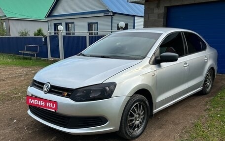 Volkswagen Polo VI (EU Market), 2011 год, 610 000 рублей, 3 фотография