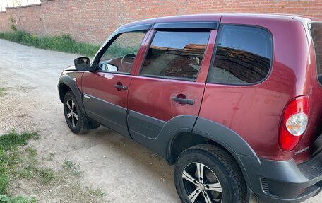 Chevrolet Niva I рестайлинг, 2012 год, 366 000 рублей, 9 фотография