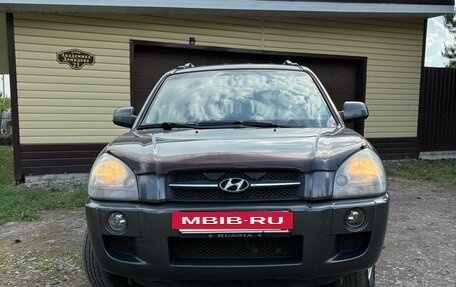 Hyundai Tucson III, 2006 год, 950 000 рублей, 2 фотография