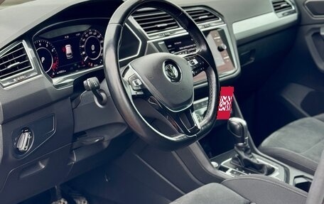 Volkswagen Tiguan II, 2018 год, 2 850 000 рублей, 9 фотография