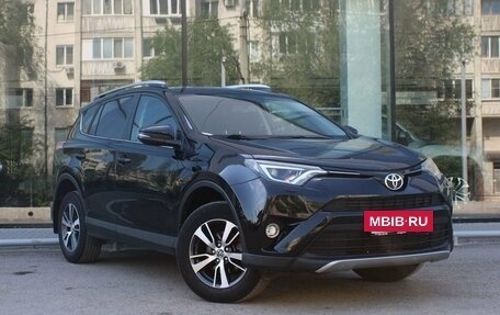 Toyota RAV4, 2018 год, 2 580 000 рублей, 3 фотография