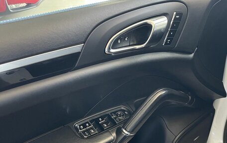 Porsche Cayenne III, 2012 год, 3 499 900 рублей, 10 фотография