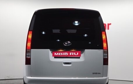 Hyundai Staria, 2022 год, 2 470 898 рублей, 4 фотография