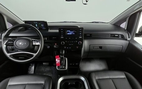 Hyundai Staria, 2022 год, 2 470 898 рублей, 7 фотография