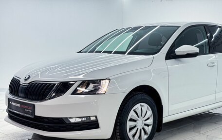 Skoda Octavia, 2019 год, 1 698 000 рублей, 2 фотография