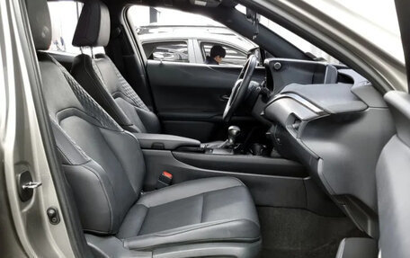 Lexus UX I, 2020 год, 3 120 000 рублей, 11 фотография