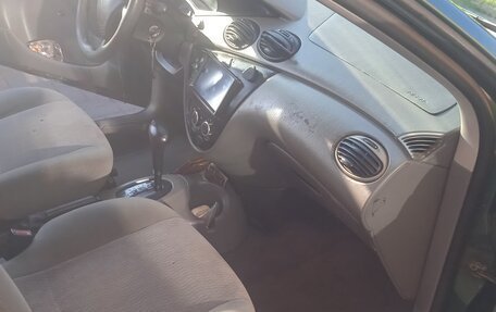 Ford Focus IV, 2000 год, 165 000 рублей, 2 фотография