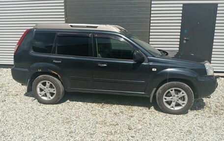 Nissan X-Trail, 2004 год, 550 000 рублей, 2 фотография