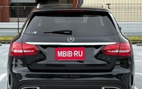 Mercedes-Benz C-Класс, 2018 год, 1 415 000 рублей, 6 фотография