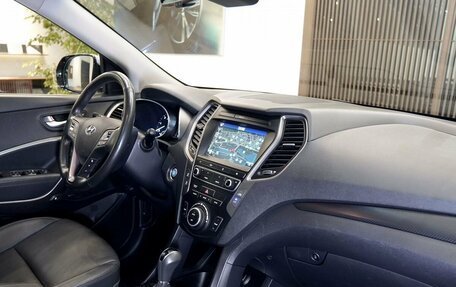 Hyundai Santa Fe III рестайлинг, 2017 год, 2 100 000 рублей, 14 фотография