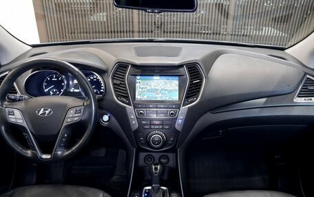 Hyundai Santa Fe III рестайлинг, 2017 год, 2 100 000 рублей, 13 фотография