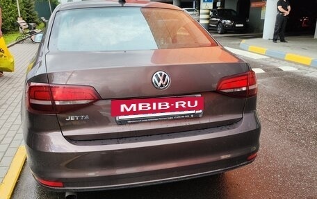 Volkswagen Jetta VI, 2017 год, 1 560 000 рублей, 2 фотография